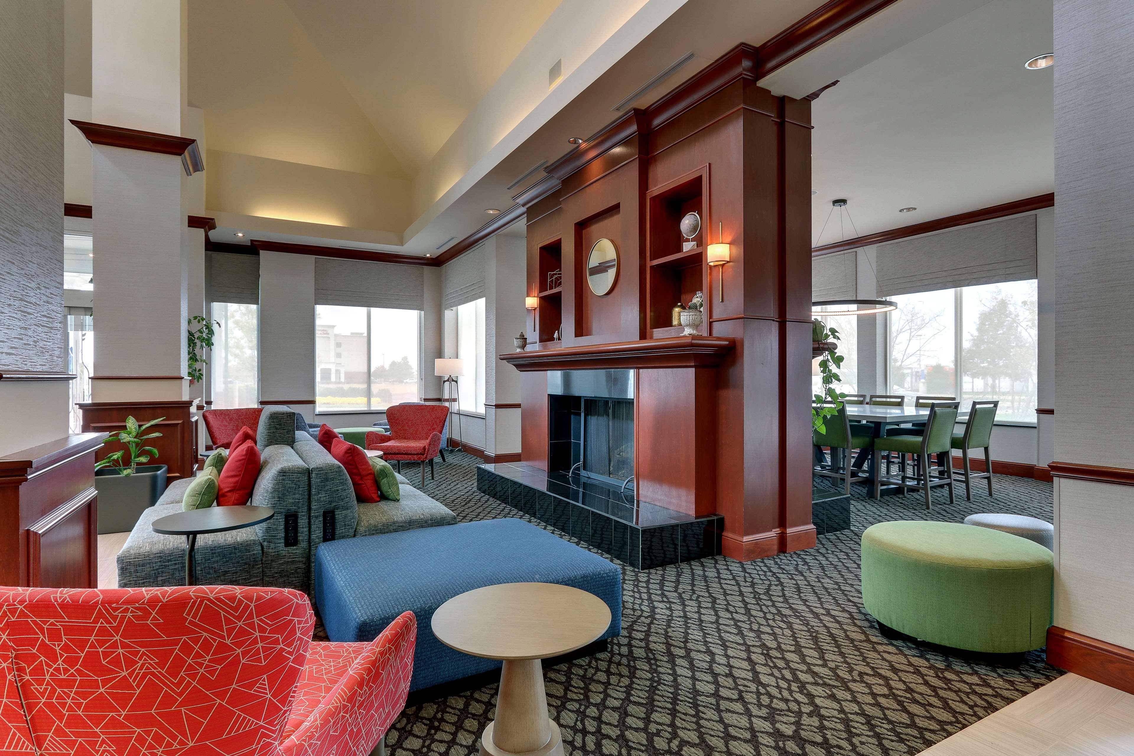 Hilton Garden Inn Indianapolis Airport Плейнфийлд Екстериор снимка