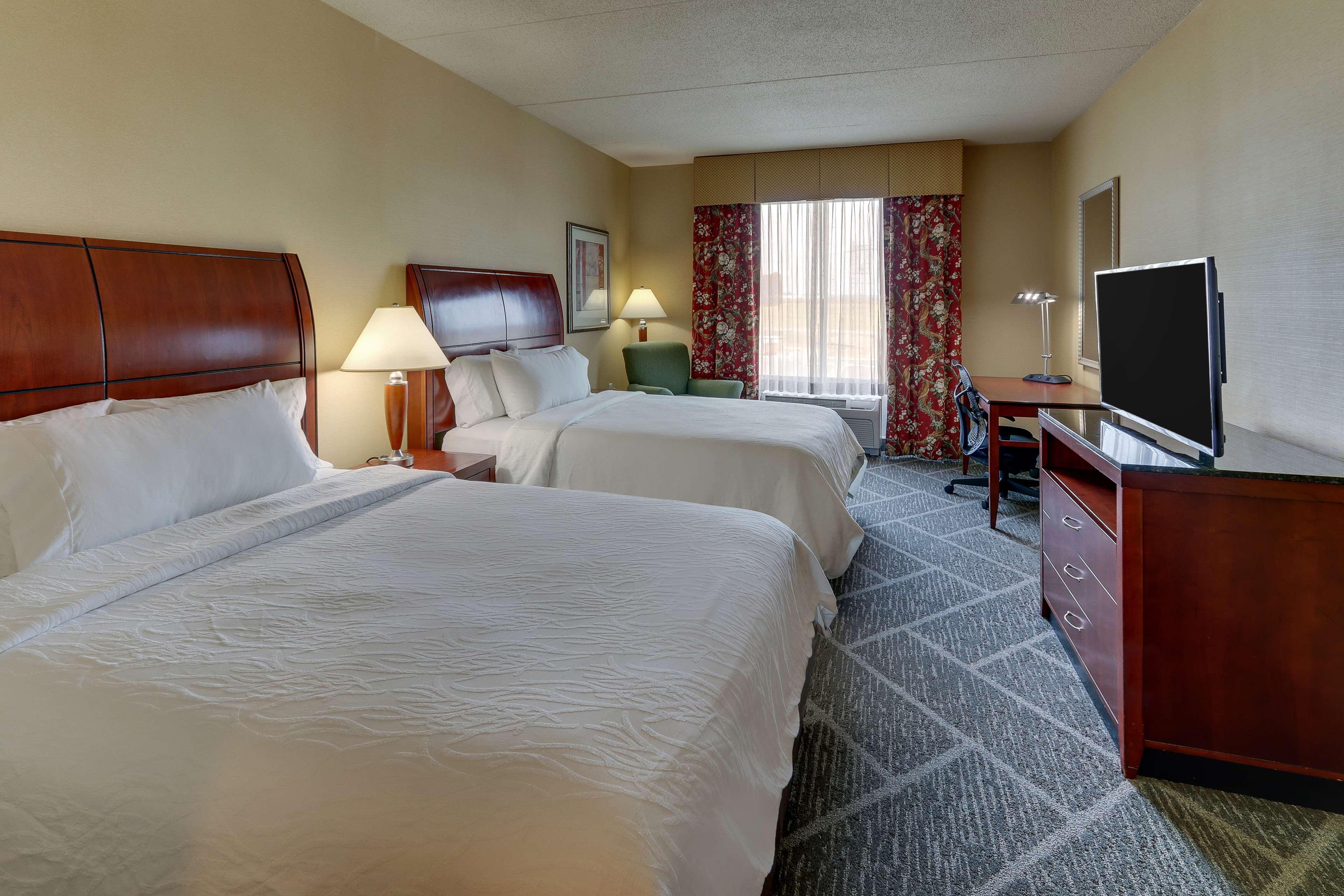 Hilton Garden Inn Indianapolis Airport Плейнфийлд Екстериор снимка