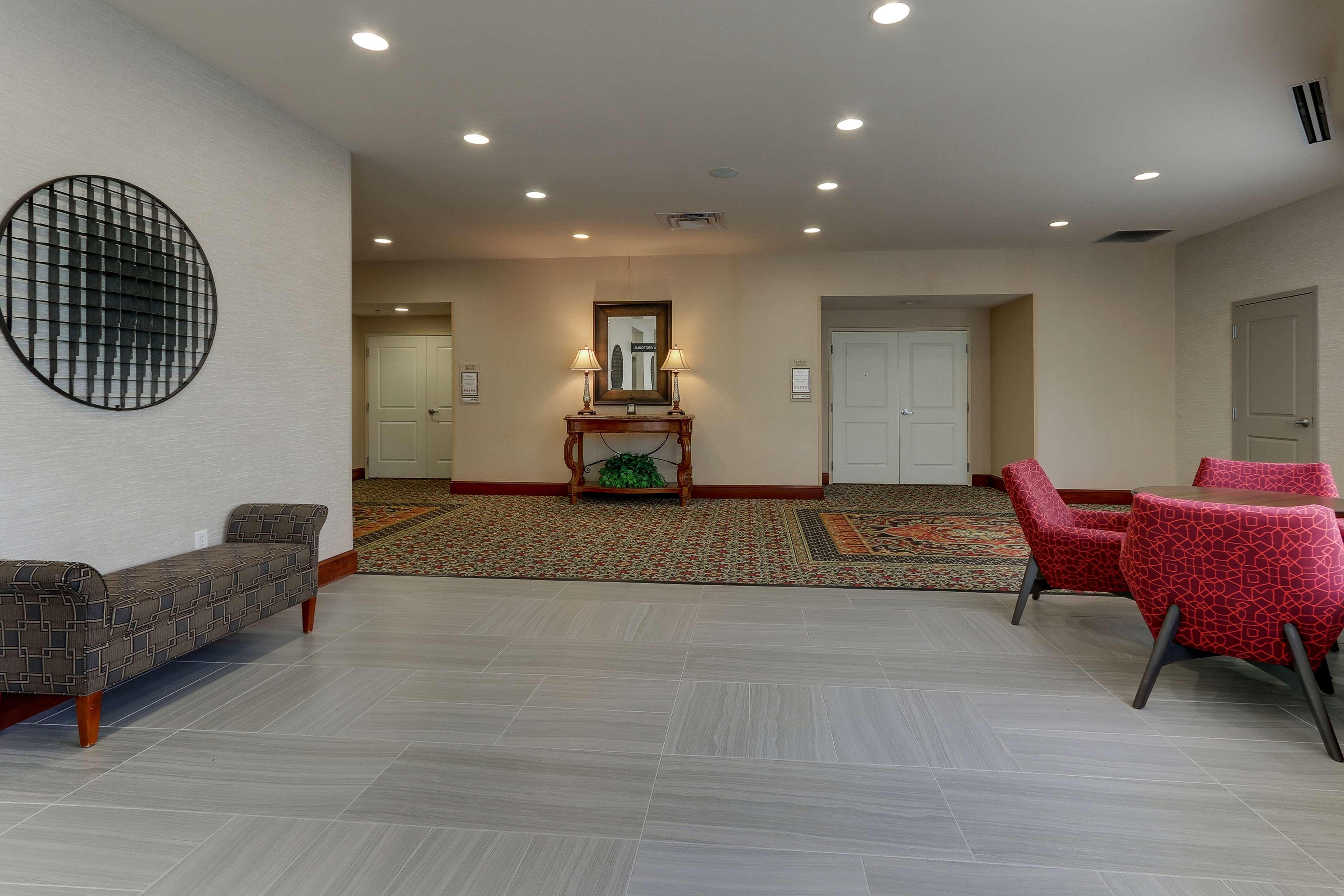 Hilton Garden Inn Indianapolis Airport Плейнфийлд Екстериор снимка