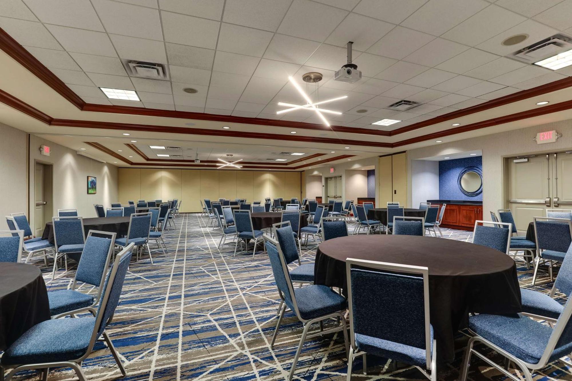 Hilton Garden Inn Indianapolis Airport Плейнфийлд Екстериор снимка