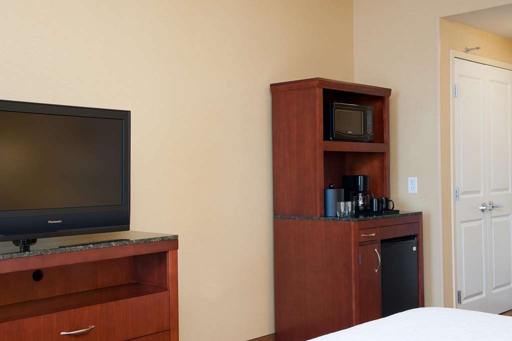 Hilton Garden Inn Indianapolis Airport Плейнфийлд Стая снимка